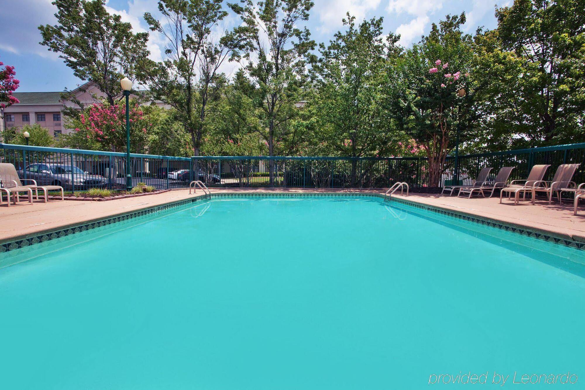 Express & Buckhead By Ihg